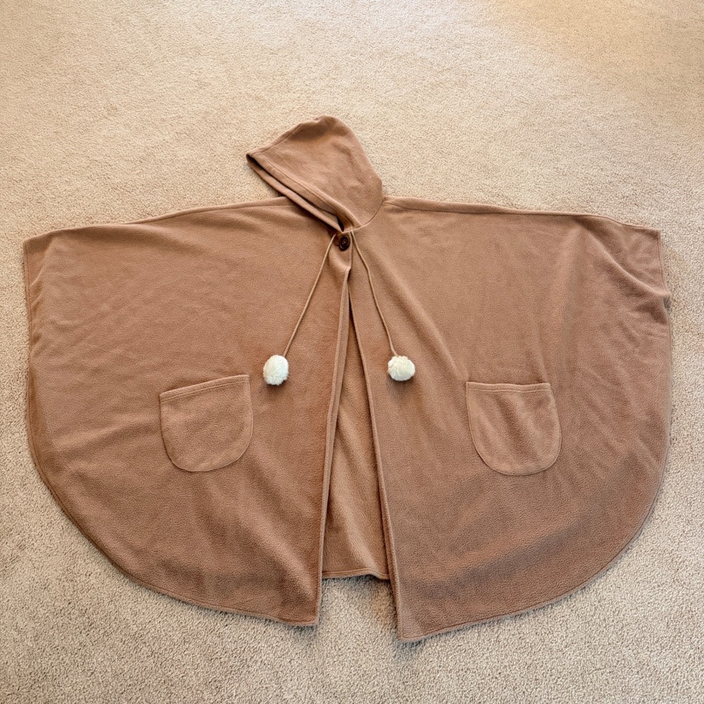 Fleece Hooded Poncho Cape Women One Size Brown Pom Pom Pockets LeMode Sportsear